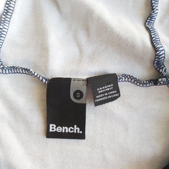 Bench zip up Hoodie - Picture 7 of 8